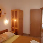 Gabi *