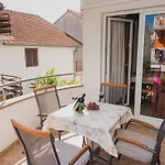 Gabi Apartment