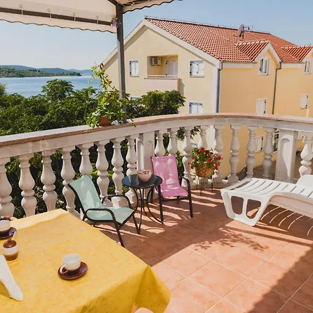 Gabi Apartmán Srima