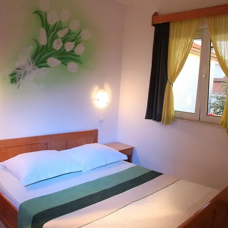 Apartmán Gabi Srima