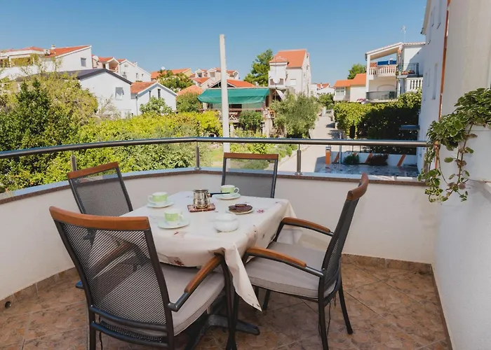 Gabi Appartement Srima